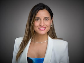 Loreto Luza Headshot